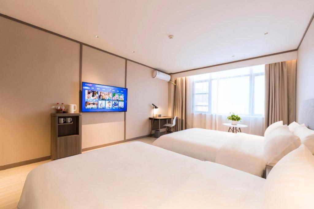 Hanting Hotel Suqian Powerlong Plaza Bagian luar foto